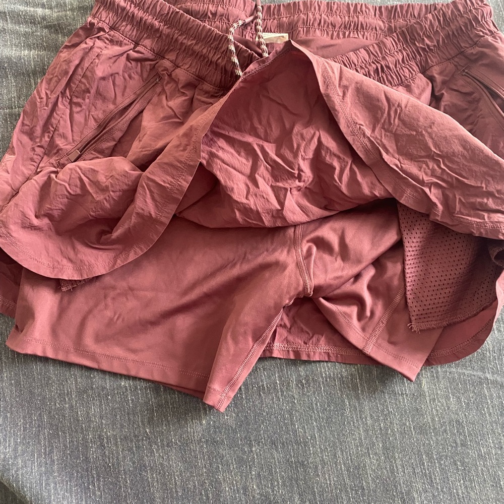 Athletic skirt